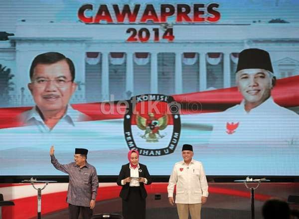 Fadli Zon Heran Program Kartu Indonesia Pintar Tak Disinggung JK