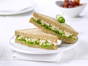 Roti Lapis Sayuran dan Sandwich, Alternatif Sahur Bernutrisi dengan Roti