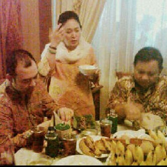 Ini Momen Kemesraan Prabowo dan Titiek Awal Juni Lalu