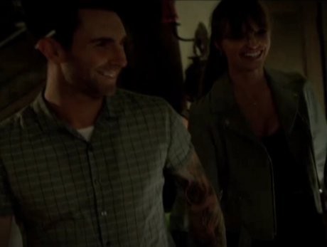 Drama Perselingkuhan Adam Levine di Video Klip Baru Maroon 5