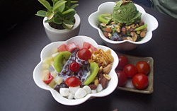 Ais Kacang dan Snow Ice, Es Campur Unik dari Singapura dan Taiwan