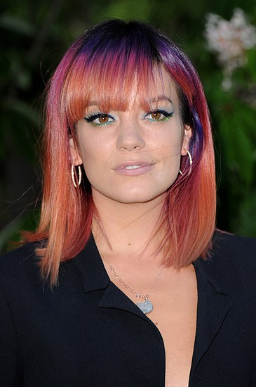 Rambut Merah Keunguan Lily Allen, Love It or Leave It?