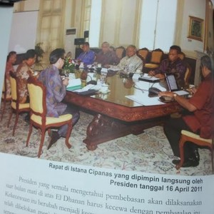 Operasi Batal di Bulan Mati dan Presiden yang Marah