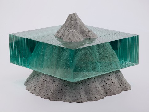 Abadikan Indahnya Ombak di Laut Lewat Seni Pahat