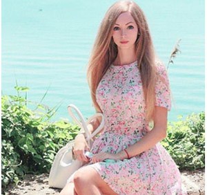 Alina Kovalevskaya, Wanita Barbie Asal Ukraina yang Jadi Sensasi YouTube
