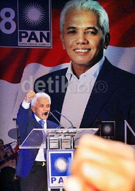 Hatta Rajasa Pamer Ramainya Massa Saat Kampanye