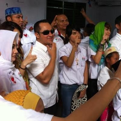 Artis Ibukota Ajak Santri Coblos Prabowo-Hatta