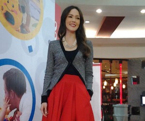Bukan Instan, Ini Usaha Cathy Sharon Pangkas 20 Kg Pasca Melahirkan