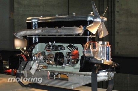 Mercedes-Benz Hidupkan Kembali Mesin Inline 6 Silinder
