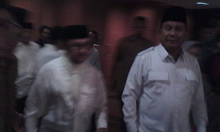 Habibie, Prabowo dan Ical Bernostalgia di Acara Buka Puasa Bersama