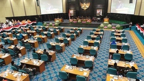 Doakan Tetap Jadi Gubernur, Ini Kritik Gerindra ke Jokowi