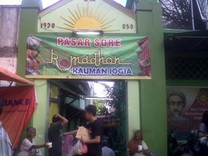 Asyiknya Ngabuburit Istimewa di Kampung Kauman Yogya