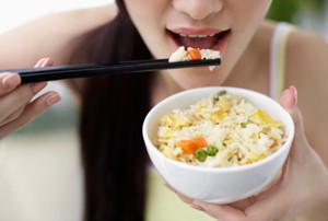 Setelah Berbuka Langsung Makan Nasi, Boleh Atau Tidak?