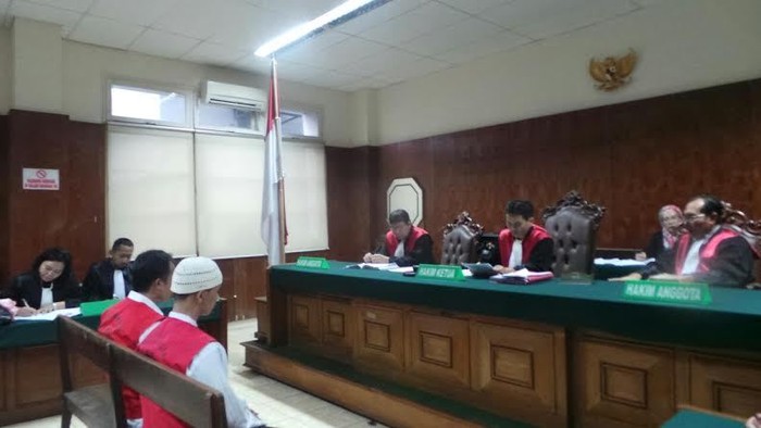 4 Eks Petugas TransJ Divonis 1,5 Tahun Bui, Jaksa Banding