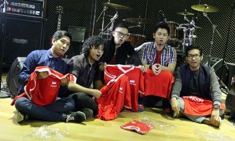 Jelang Pilpres, Samsons Lucurkan Indonesia (Bersatulah)