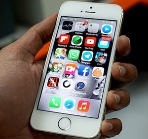 Samsung Kuasai Pasar, iPhone 5S Masih Nomor 1