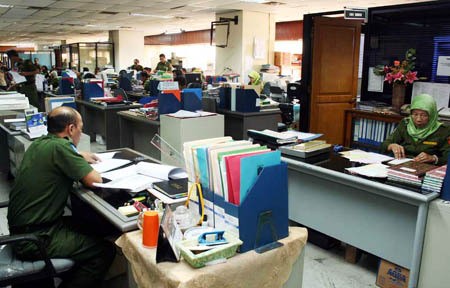 Presiden Baru Sebaiknya Alihkan Anggaran PNS untuk Kepentingan Rakyat