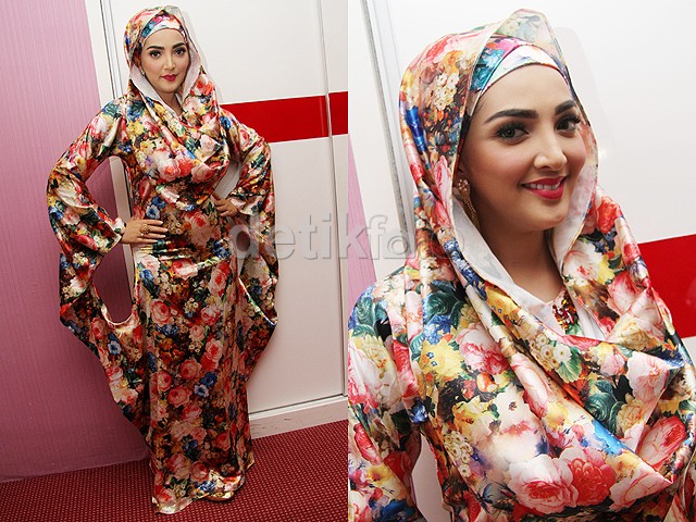 Gaya Berhijab ala Ashanty, Yay or Nay?