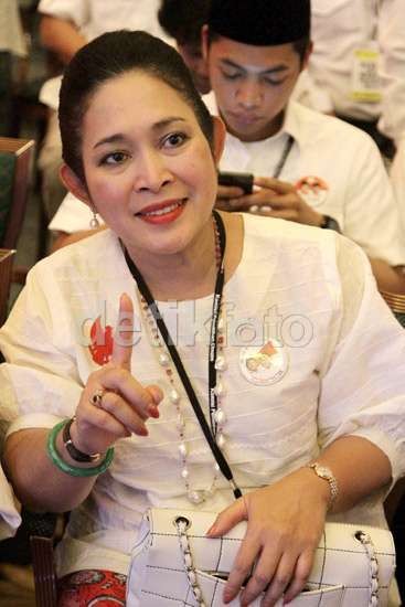 Tiba di Rumah Kertanegara, Titiek Bungkam Saat Ditanya Hasil Quick Count