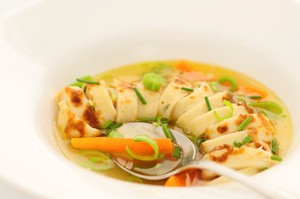 Hangat Gurih Fladlesuppe, Sup Pancake Khas Jerman