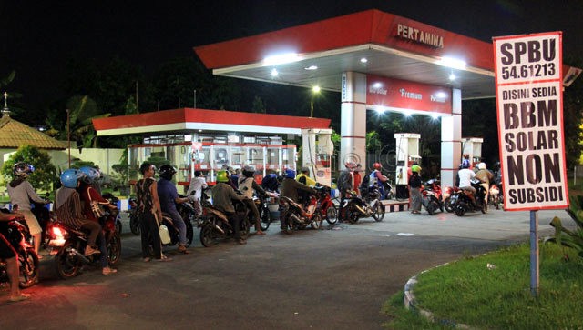 Wacana Bikin Orang Antre Beli BBM Subsidi Batal Dilakukan