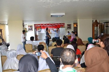 Jokowi-JK dan Prabowo-Hatta Seri di Libanon