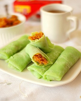 5 Langkah Mudah Bikin Dadar Gulung Kelapa yang Legit Enak