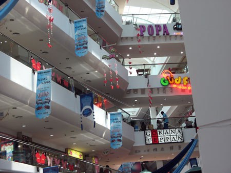 Bisnis Mal Tak Lagi Menarik, Bank Tak Melirik