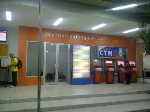 Stasiun Senen Kinclong, Demi Penumpang KA Ekonomi