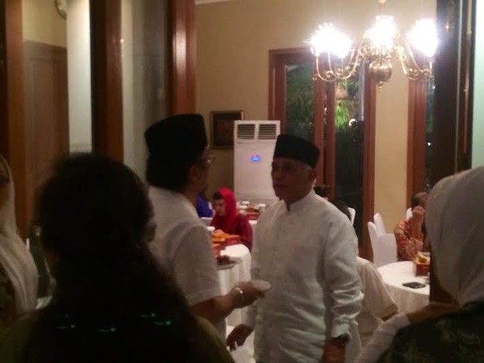 Hatta Rajasa Buka Bersama di Kediaman Akbar Tandjung