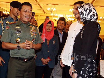 Panglima TNI Buka Bersama Anggota BEM