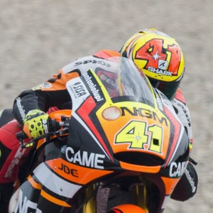 Marquez Crash, Sesi Latihan Bebas Pertama Milik Aleix Espargaro