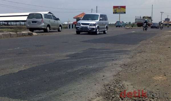 Kepadatan Jalur Mudik di Brebes: Pasar Tumpah, Simpang dan Exit Tol Pejagan