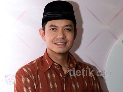 Dude Ingin Bangun Restoran untuk Alyssa