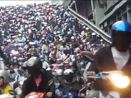 Duh, Tertibnya Pengendara Motor di Taipei!