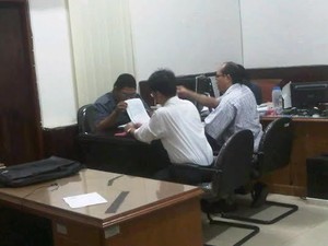 Tim Jokowi-JK Laporkan Kejanggalan 17 TPS di Sampang ke Bawaslu Jatim