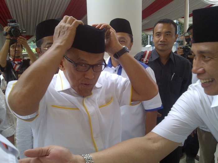 Kader Muda Ajak DPD I Golkar Desak Percepatan Munas Pelengseran Ical