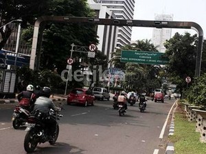 Tarif ERP Bakal Terus Dinaikkan Sampai Pengemudi Mobil Kapok dan Naik Bus