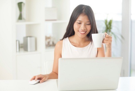 Tepatkah Cegah Kantuk di Siang Hari dengan Sahur Minum Kopi?