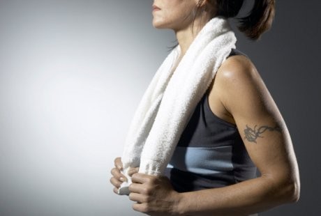 Ngantuk Saat Puasa dan Tak Bisa Minum Kopi? Tangkis dengan Mandi Air Dingin!