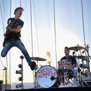 Ketika Seluruh Band Inggris Diharapkan Seperti Arctic Monkeys