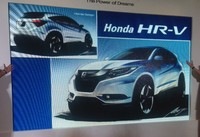 Honda HR-V ini yang akan dijual di Indonesia akan tersedia dalam 2 varian mesin. Pertama varian mesin 1.5 liter i-VTEC dan 1.8 liter i-VTEC.