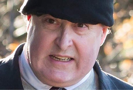 Diduga Kanibal, Pria ini Tertangkap Nyaris Memakan Seorang Remaja