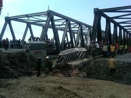 Kemen PU: Pemasangan Jembatan Darurat Comal Tuntas 5 Hari