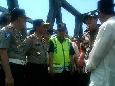 Hindari Macet di Comal, Ganjar Sarankan Pemudik Beralih Moda Transportasi