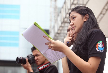 Putri Tanjung Gali Inspirasi Lewat Interaksi