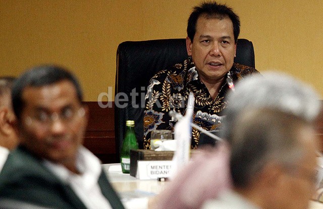 CT Pimpin Rapat Bahas Perizinan, Ini Hasilnya