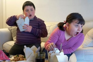 Lawan Obesitas, Meksiko Mulai Batasi Iklan Junk Food di TV dan Bioskop