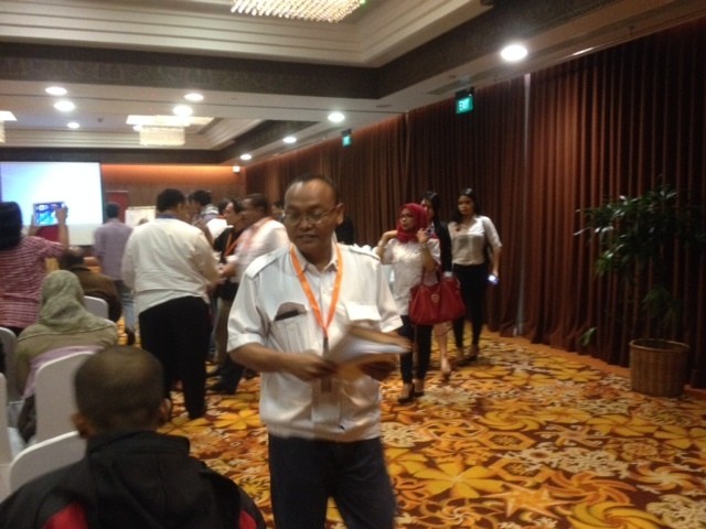 Penundaan Rekapitulasi DKI Jakarta Ditolak, Saksi Prabowo-Hatta Walk Out