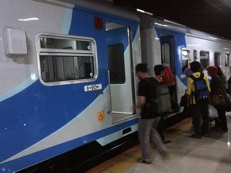 PT KAI Mulai Operasikan 2 Rangkaian Baru KA Menoreh dan Sawunggalih